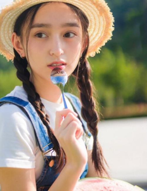 黄昊月