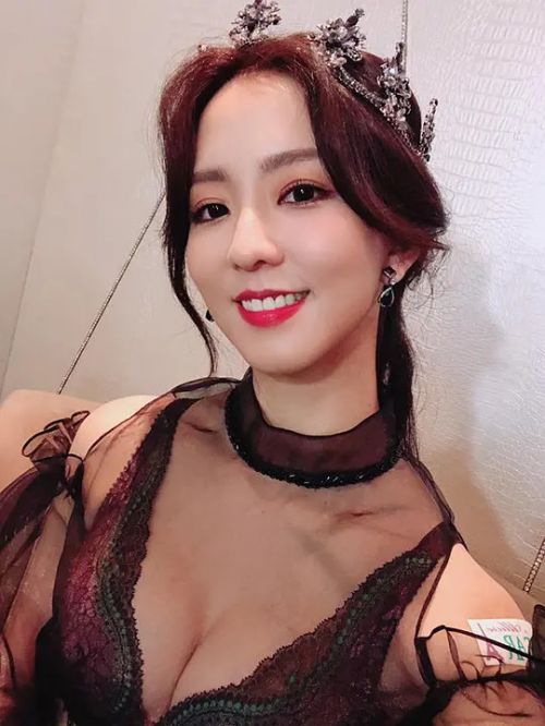 周晓涵