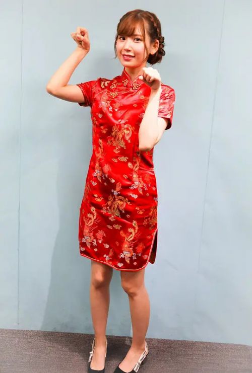 明里紬