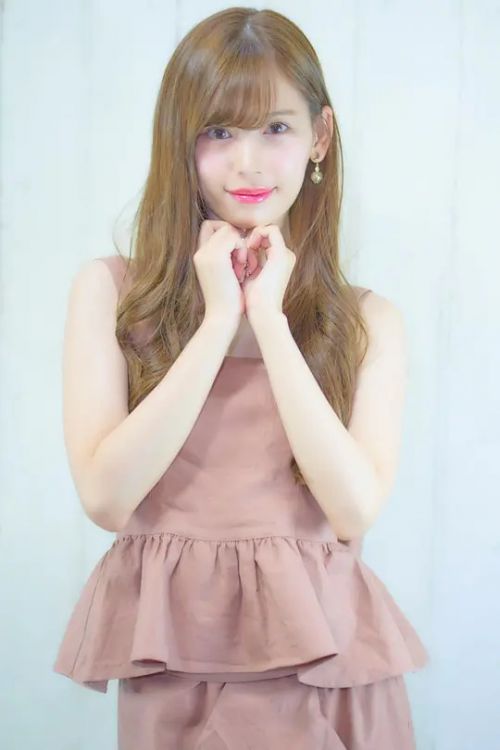 明里紬