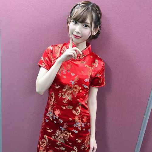 明里紬