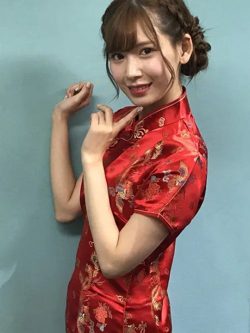 明里紬