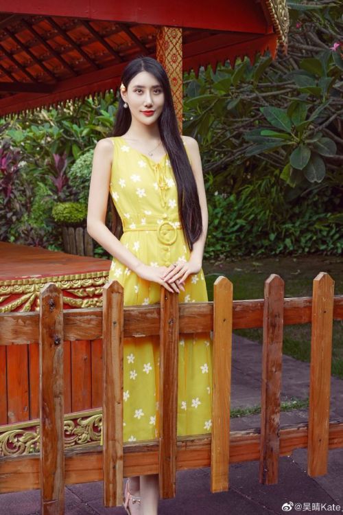 吴晴
