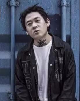 派克特