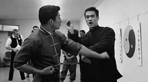 李小龙