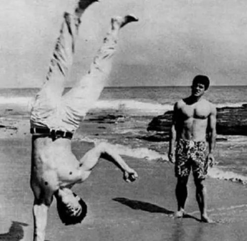 李小龙