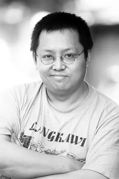 史航