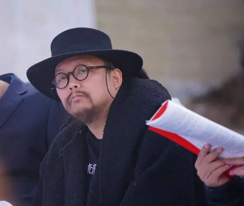 史航