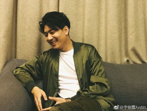 李俊霆