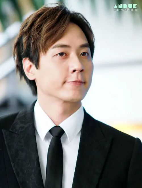 李先镐