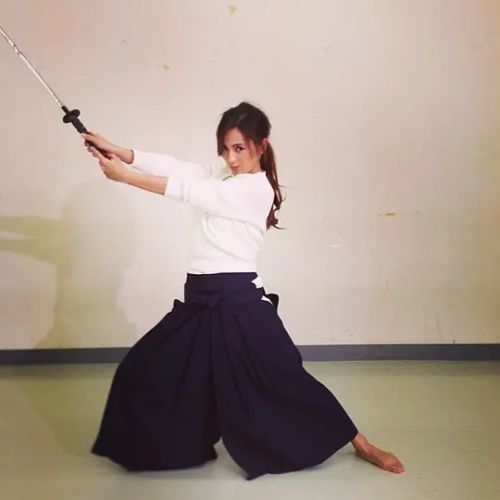 中村安