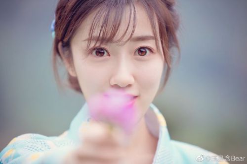 汪昱含