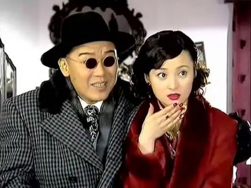 李立群