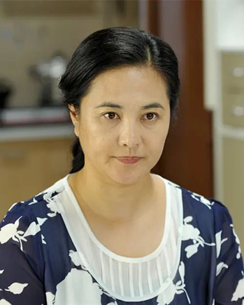 王菁华