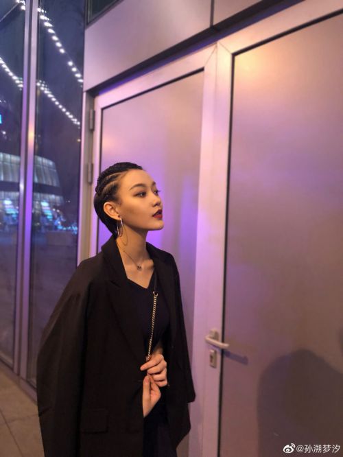 孙溯梦汐