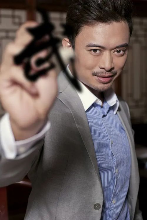 樊少皇