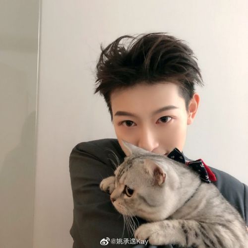 姚承逸