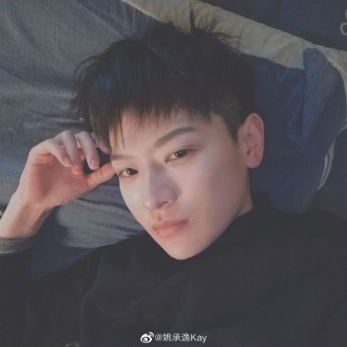姚承逸