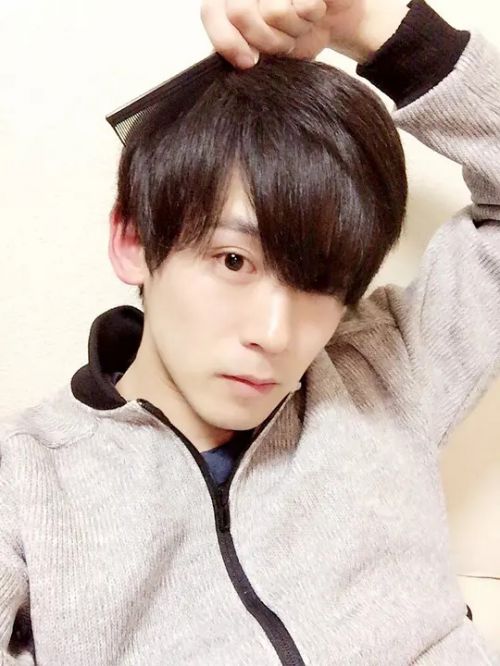 諒太郎