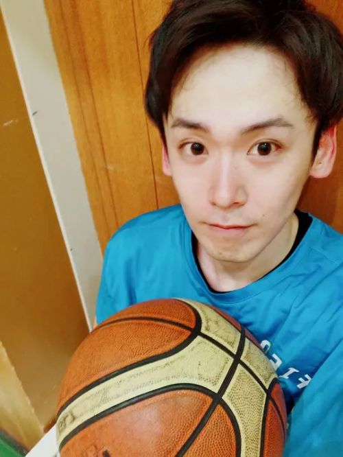 諒太郎