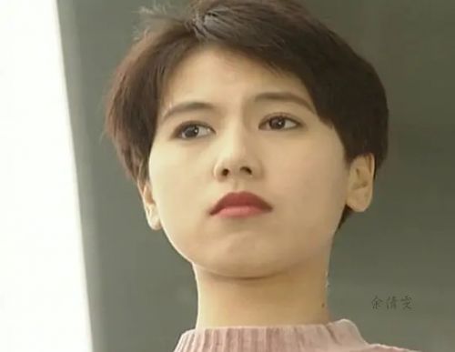 余倩雯