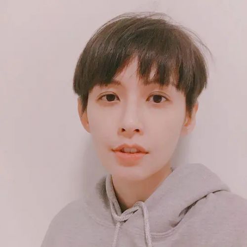 袁艾菲