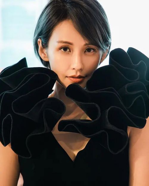 袁艾菲