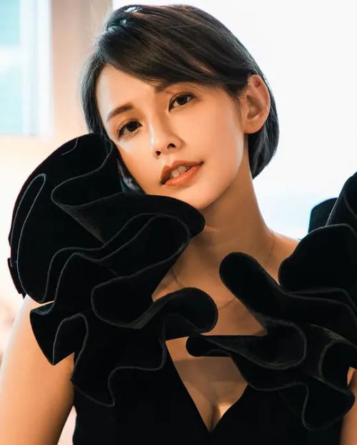 袁艾菲