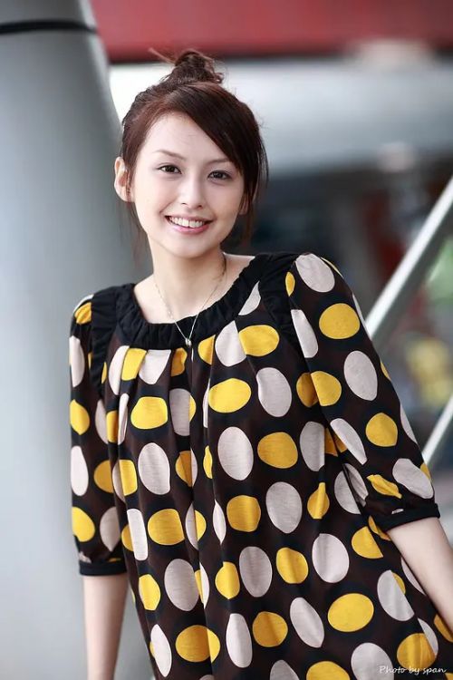 袁艾菲