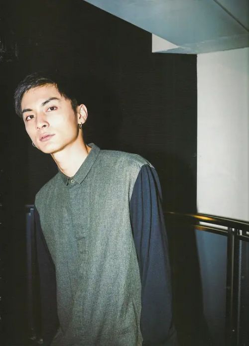 高良健吾