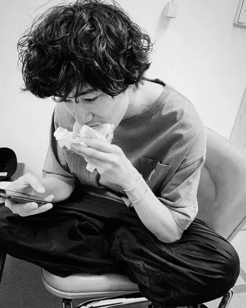 清原翔