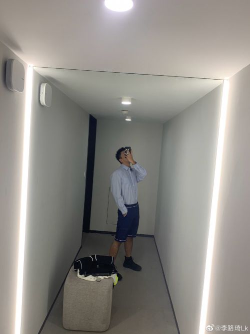 李路琦