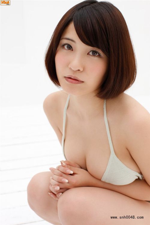 秋谷绫乃
