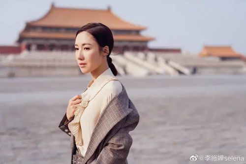 李施嬅
