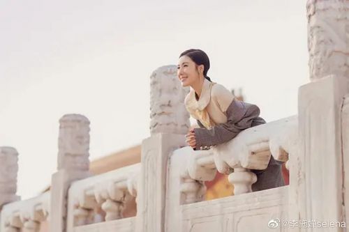 李施嬅