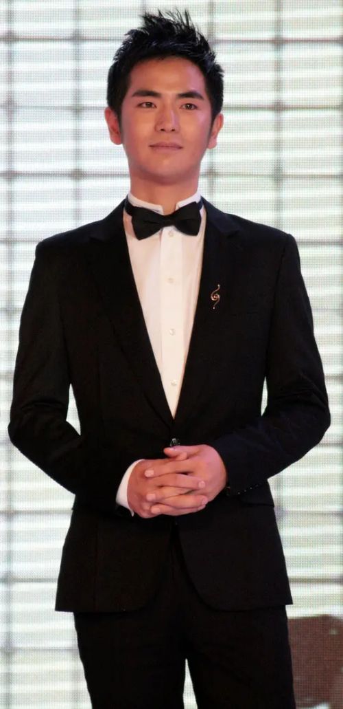 张晓龙