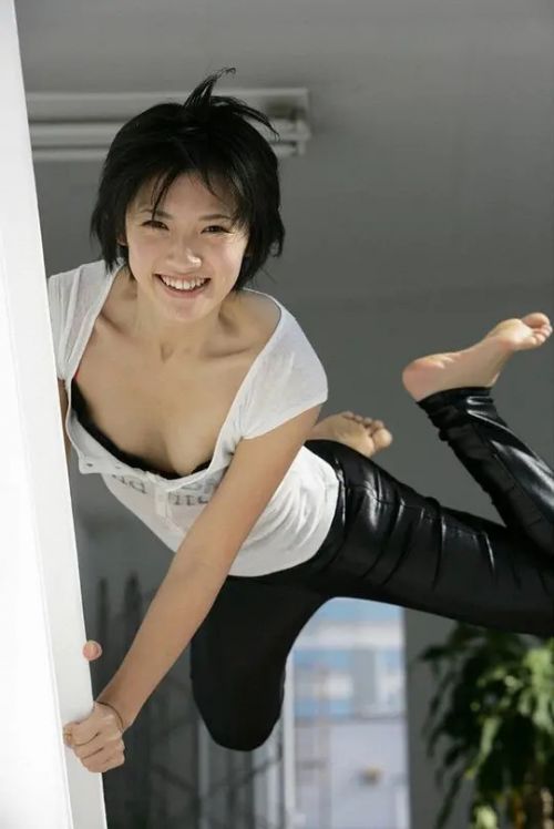 星野真里