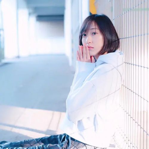 鲇川桃果