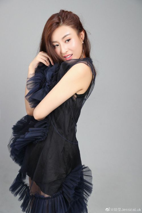 陆莹