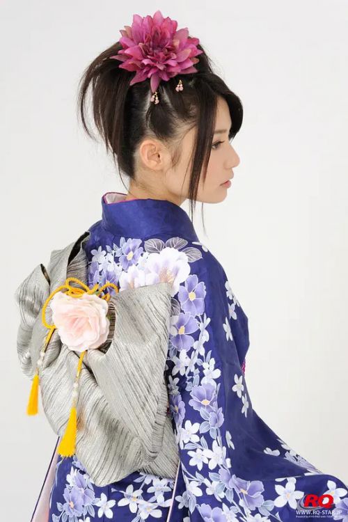 古崎瞳
