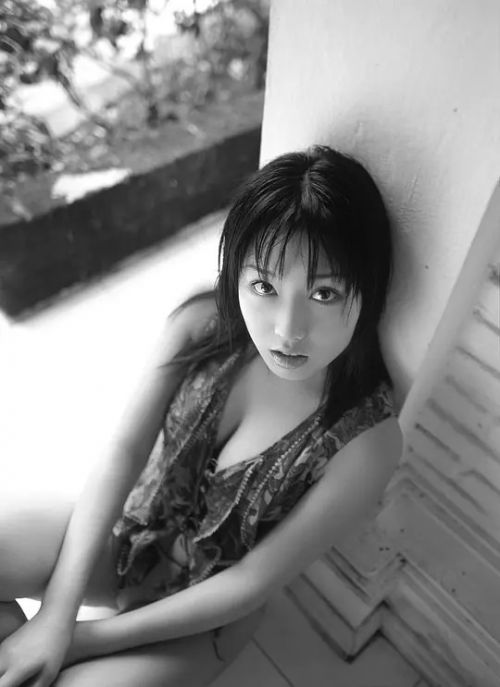 三津谷叶子