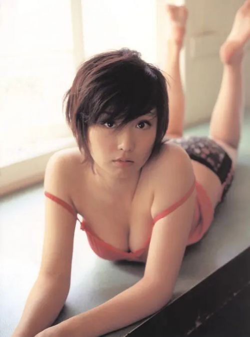 三津谷叶子