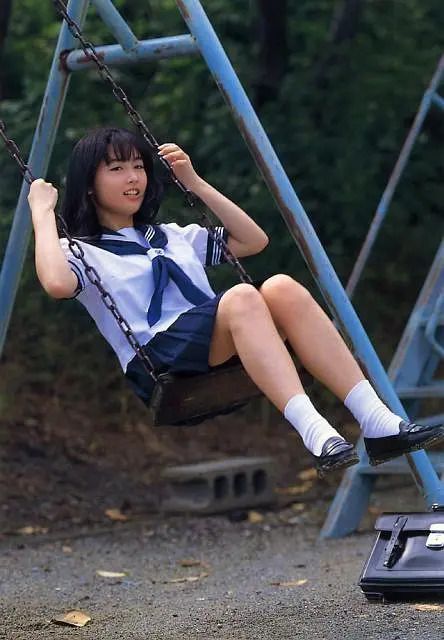 三津谷叶子