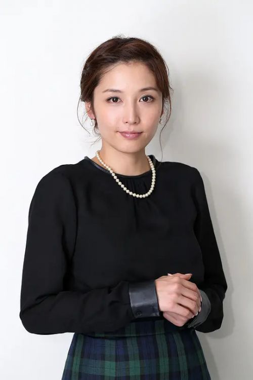 三津谷叶子