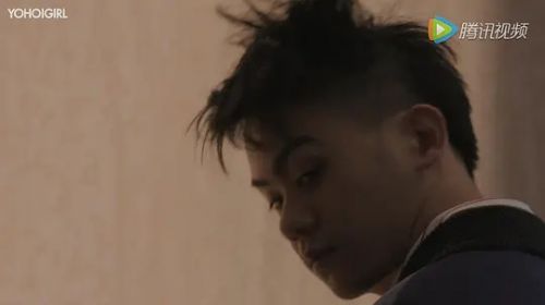 李淳
