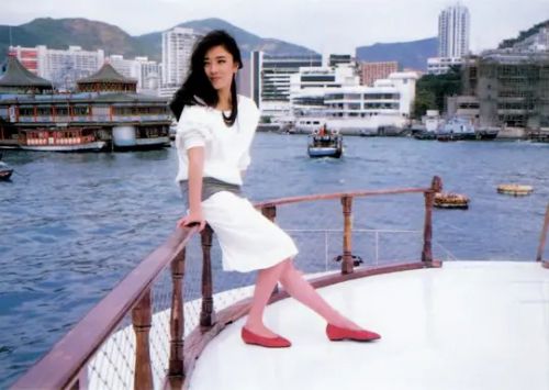 赤坂丽