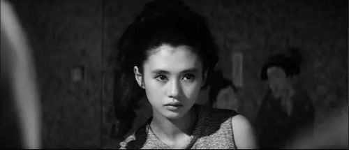加贺麻理子