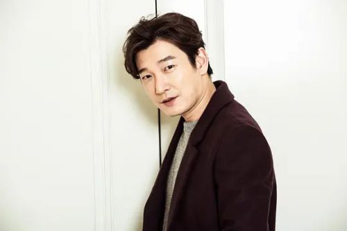 曹承佑