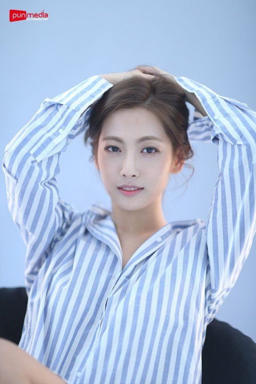 潘素英