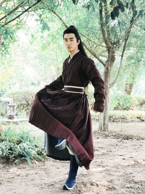 李燊